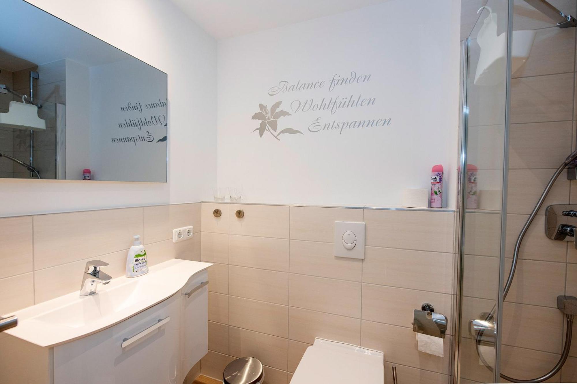 Studio Apartment Am Historischen Matthiasturm Neef Экстерьер фото